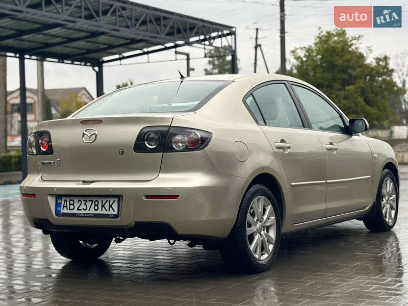 Седан Mazda 3 2007 в Виннице