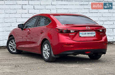 Седан Mazda 3 2015 в 