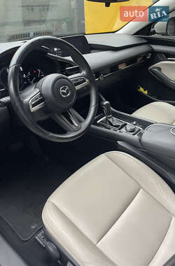 Седан Mazda 3 2019 в 
