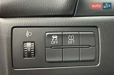 Хэтчбек Mazda 3 2015 в 