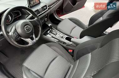 Хэтчбек Mazda 3 2015 в 