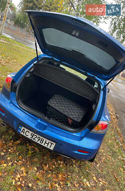 Хэтчбек Mazda 3 2006 в 
