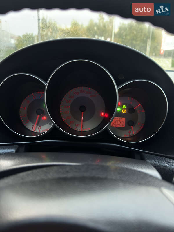 Седан Mazda 3 2007 в Тернополе