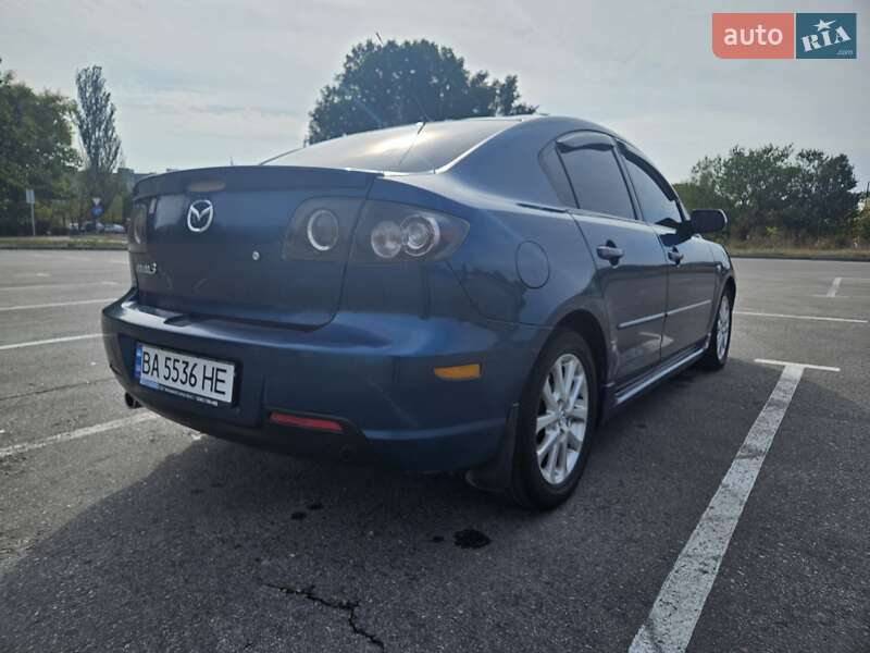 Седан Mazda 3 2007 в Кропивницком