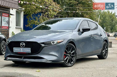 Хэтчбек Mazda 3 2021 в Киеве