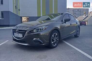 Седан Mazda 3 2016 в 