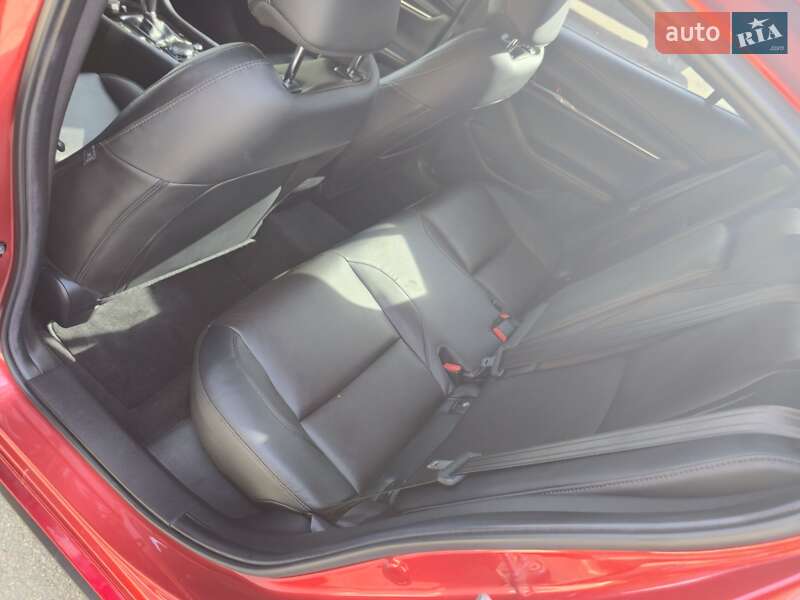 Седан Mazda 3 2021 в Днепре