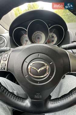 Хэтчбек Mazda 3 2006 в 