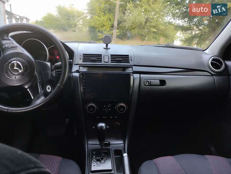 Хэтчбек Mazda 3 2005 в Лубнах