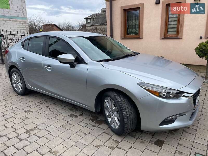 Mazda 3 2016