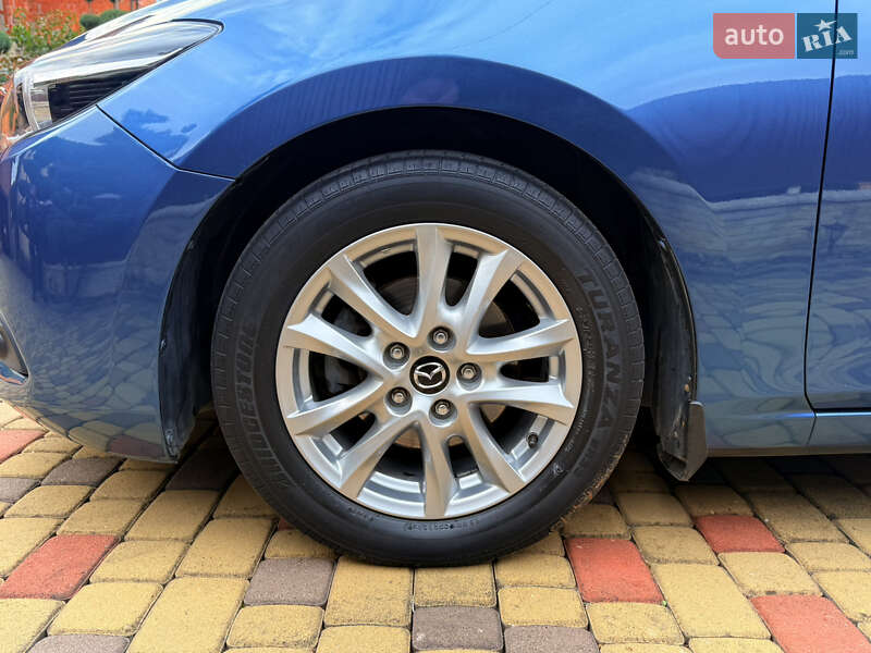 Хэтчбек Mazda 3 2018 в Мукачево