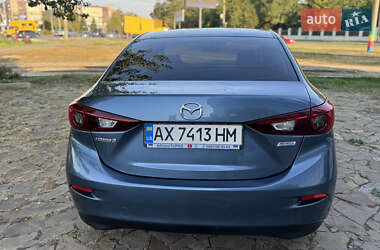 Седан Mazda 3 2014 в 
