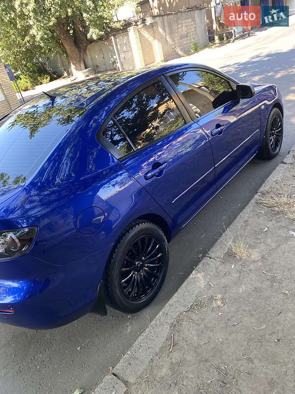Седан Mazda 3 2007 в Одессе