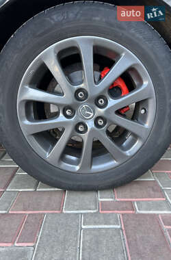 Хэтчбек Mazda 3 2009 в 