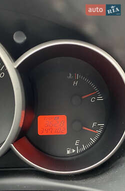 Хэтчбек Mazda 3 2005 в 