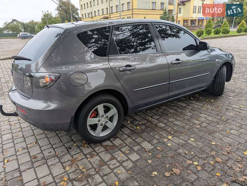 Хэтчбек Mazda 3 2006 в Коломые