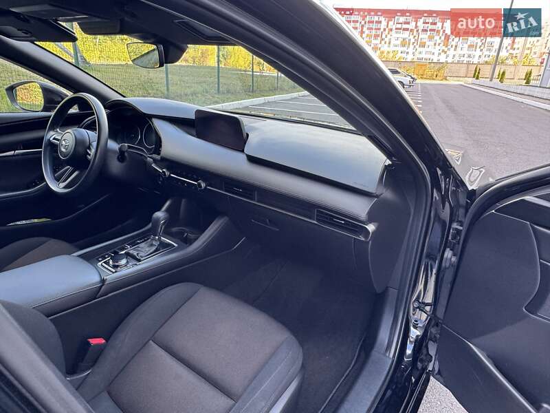 Хэтчбек Mazda 3 2022 в Харькове