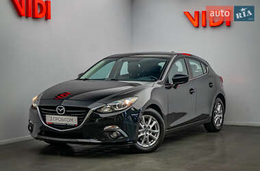 Хэтчбек Mazda 3 2014 в Киеве