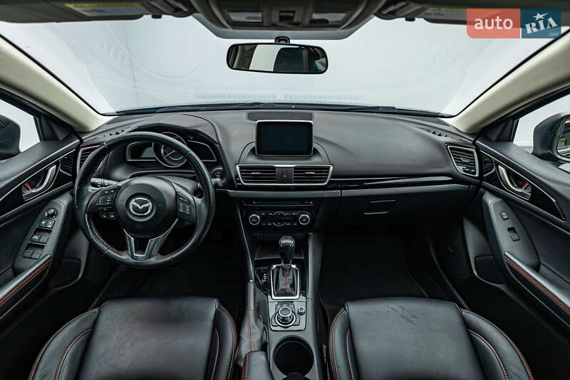 Хэтчбек Mazda 3 2014 в Киеве