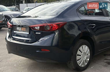 Седан Mazda 3 2014 в 