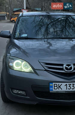 Хэтчбек Mazda 3 2007 в 