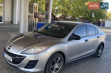 Седан Mazda 3 2010 в 