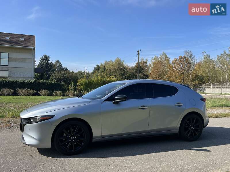 Хетчбек Mazda 3 2022 в Дніпрі