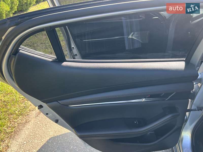 Хетчбек Mazda 3 2022 в Дніпрі