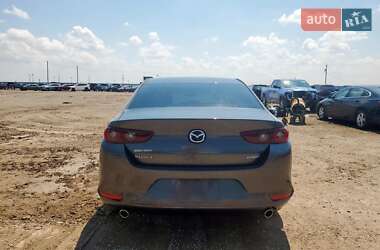 Седан Mazda 3 2023 в 
