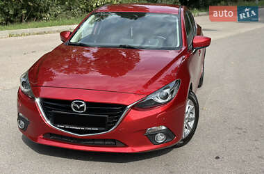 Седан Mazda 3 2014 в Киеве