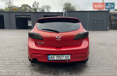 Хэтчбек Mazda 3 2011 в Каменском