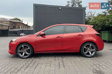 Хэтчбек Mazda 3 2011 в Каменском