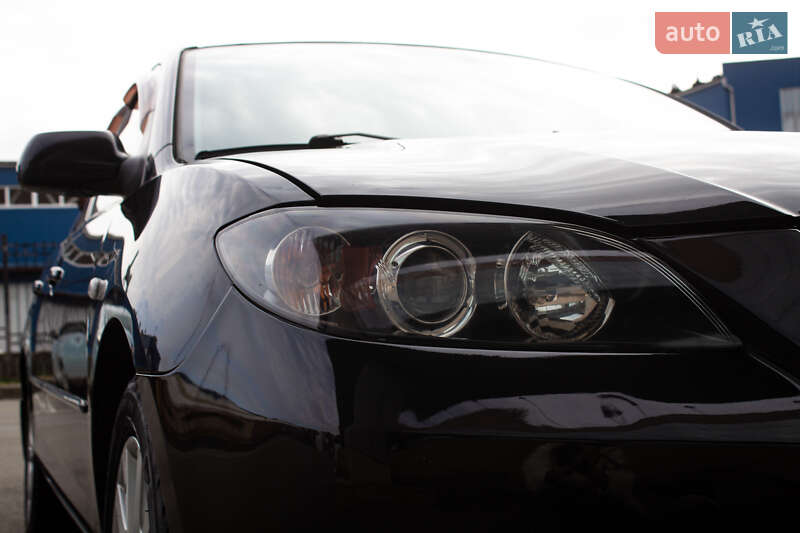 Седан Mazda 3 2008 в Киеве