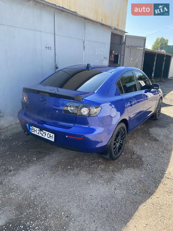 Седан Mazda 3 2007 в Одессе
