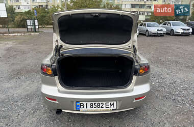 Седан Mazda 3 2006 в 