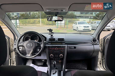 Седан Mazda 3 2006 в 