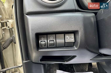 Седан Mazda 3 2006 в 