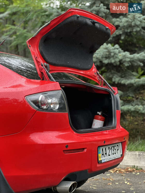 Седан Mazda 3 2008 в Киеве