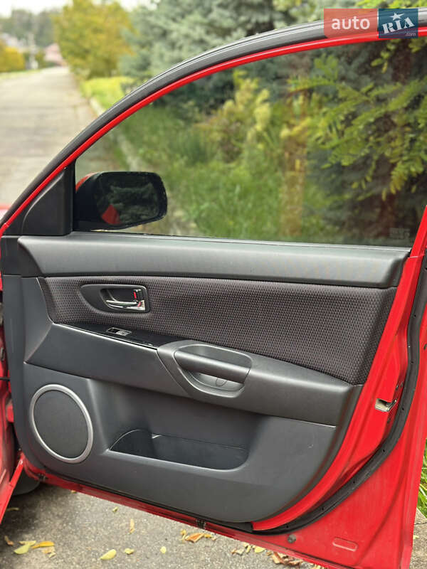 Седан Mazda 3 2008 в Киеве