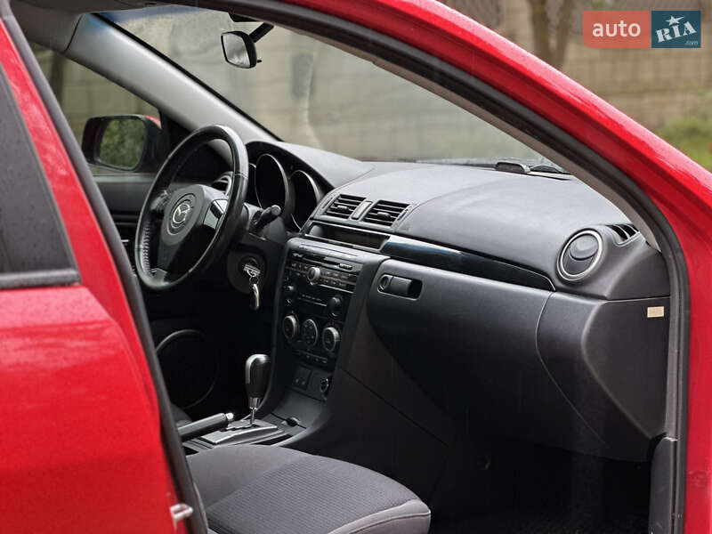 Седан Mazda 3 2008 в Киеве
