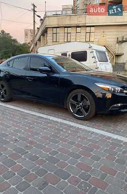 Седан Mazda 3 2016 в 