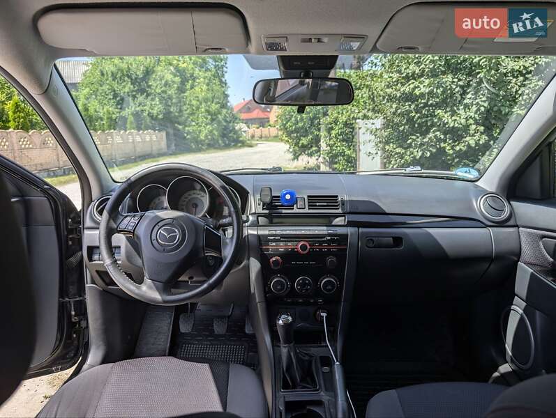 Хэтчбек Mazda 3 2009 в Одессе