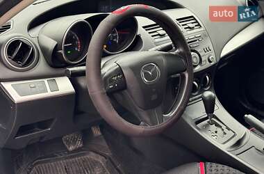 Седан Mazda 3 2012 в 