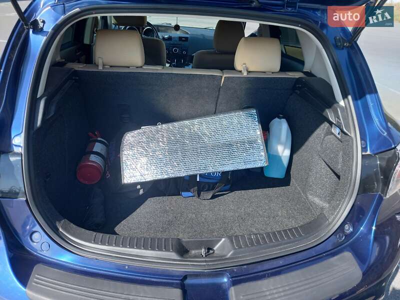 Хэтчбек Mazda 3 2012 в Киеве