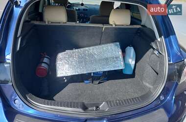 Хэтчбек Mazda 3 2012 в 