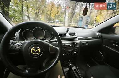 Хэтчбек Mazda 3 2006 в 