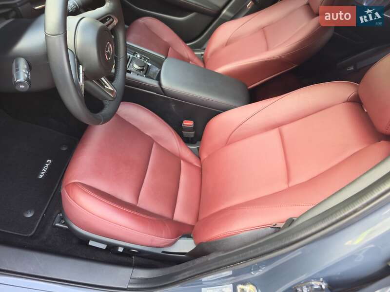 Седан Mazda 3 2023 в Днепре фото 14 Седан Mazda 3 2023 в Днепре