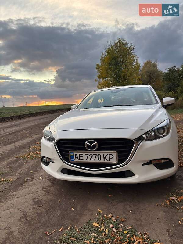 Седан Mazda 3 2016 в Іларіоновому фото 2 Седан Mazda 3 2016 в Іларіоновому