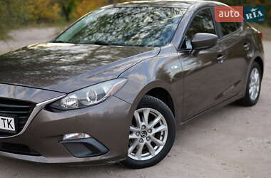 Седан Mazda 3 2015 в 