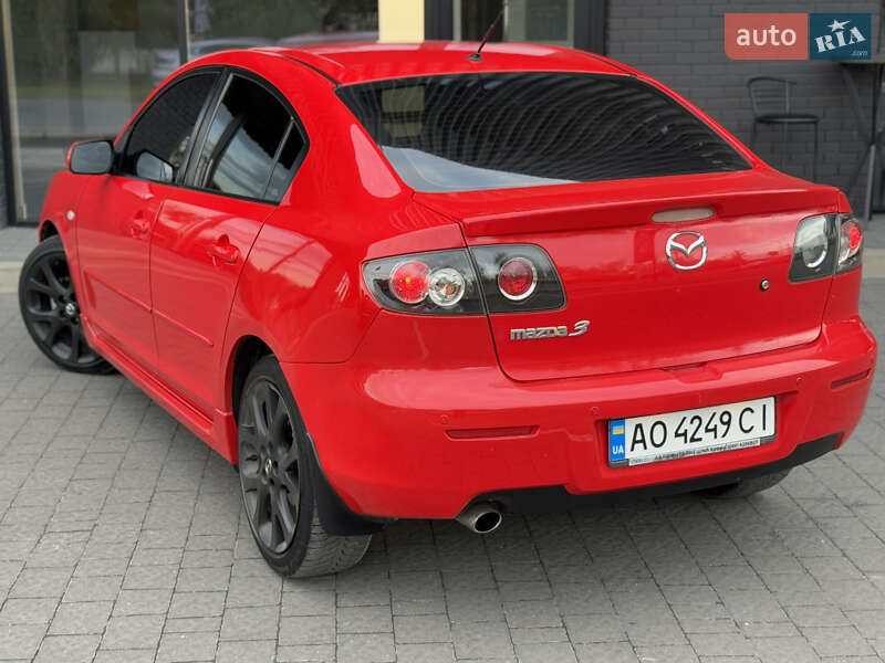 Седан Mazda 3 2007 в Ужгороде